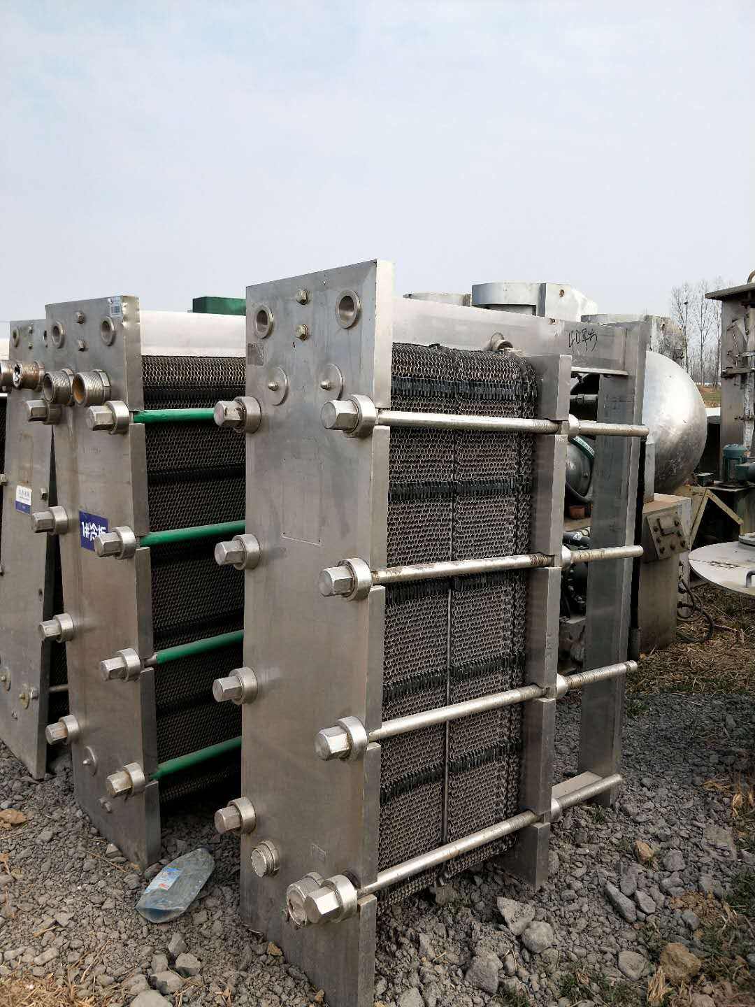 螺旋板換熱器的常見(jiàn)故障及處理方法: 螺旋板換熱器的常見(jiàn)故障及處理方法: